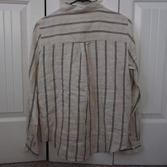 H&M Cream Striped Button Up - Picture 3 of 4